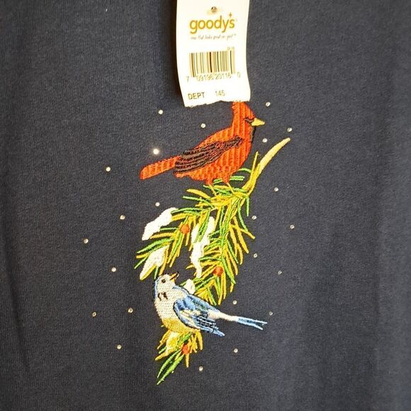 M&C Sportwear red cardinal sweatshirt size large petite NWT - Picture 2 of 4